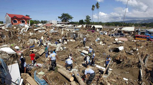 Gần 1.000 người đã chết vì bão Washi