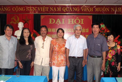 Tiếp tục nghiên cứu, bảo tồn phát triển văn hóa truyền thống các dân tộc thiểu số