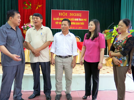 Đoàn Đại biểu HĐND tỉnh tiếp xúc cử tri