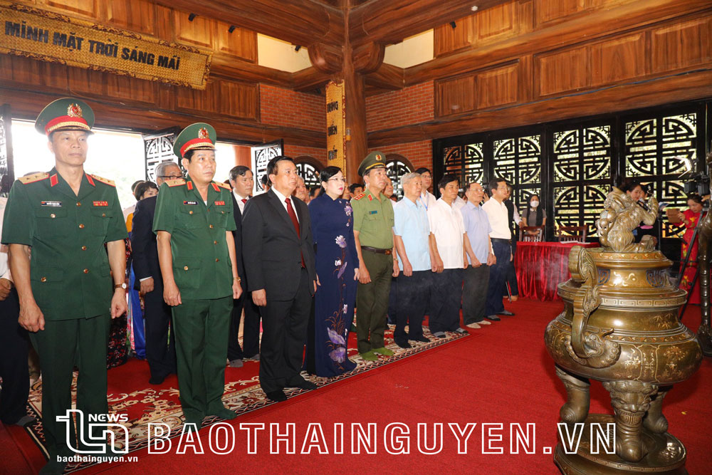 Động thổ Dự án cải tạo, sửa chữa Nhà tưởng niệm Bác Hồ tại ATK Định Hóa