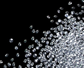 Nuốt kim cương có thể giúp tìm bệnh