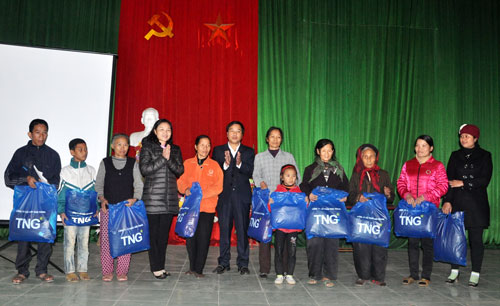 Thông tin cơ hội việc làm và tiếp cận vốn vay phục hồi kinh tế