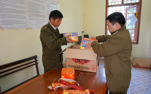 Đồng Hỷ: Thu giữ 11kg pháo nổ