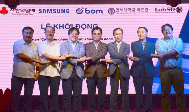 Khởi động dự án phòng, chống mù lòa