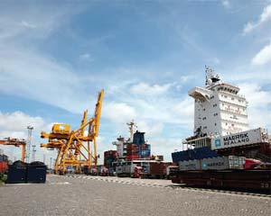 Dự án Xây cảng Lạch Huyện: “Tù mù” đề xuất mới của Sơn Trường