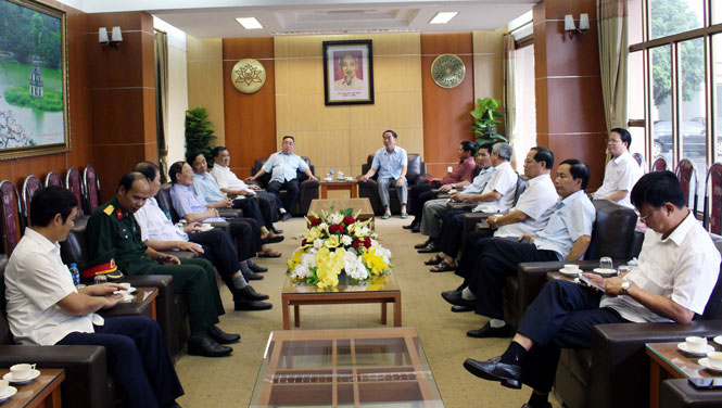 Gặp mặt lãnh đạo tỉnh qua các thời kỳ