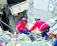 Thế giới giúp Chilê khắc phục hậu quả động đất