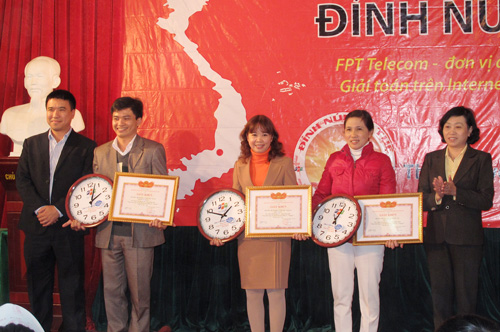 3 đội tham gia Cuộc thi Đỉnh núi trí tuệ