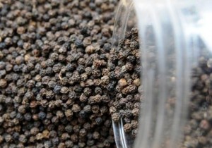 Xuất khẩu hồ tiêu trước nguy cơ bị ép giá