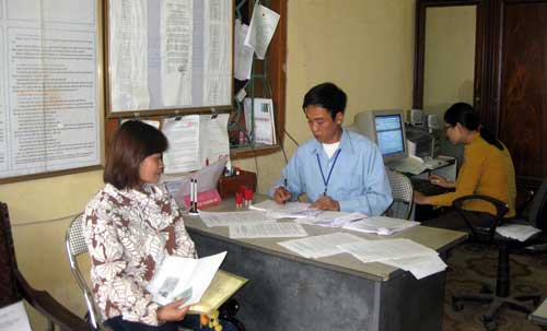 Mang đến nụ cười cho người dân