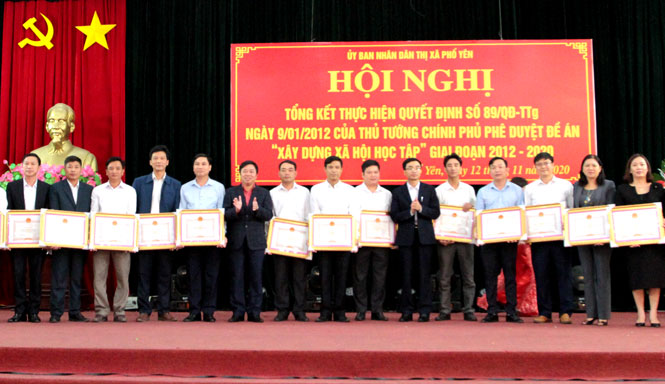 Biểu dương các mô hình học tập tiêu biểu