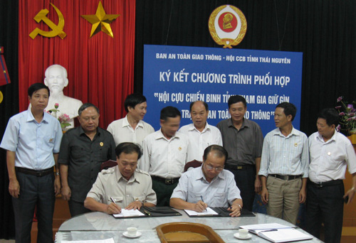 Hội CCB tỉnh: Tăng cường công tác phối hợp giữ gìn trật tự ATGT