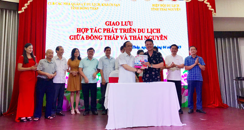 Phát huy vai trò của Hiệp hội, đưa du lịch phát triển bền vững