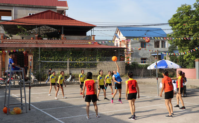 Đổi mới công tác thi đua, khen thưởng 