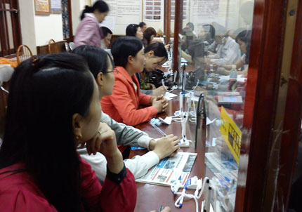 Giảm lãi suất huy động USD, thị trường ngoại tệ không mấy biến động