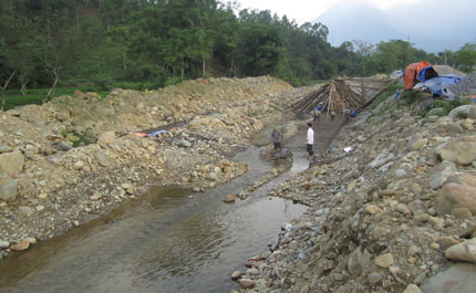 Dự trữ 160 tấn lương thực trong mùa mưa, bão