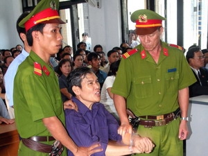 Tiếp tục thi hành án phạt tù đối với Nguyễn Văn Lý 