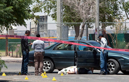 Mexico giải cứu 12 con tin khỏi băng đảng tội phạm