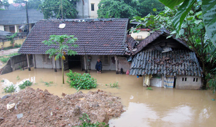 Hoàn lưu bão số 2 gây mưa và lũ lớn