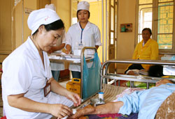 Không chủ quan với dịch bệnh mùa hè