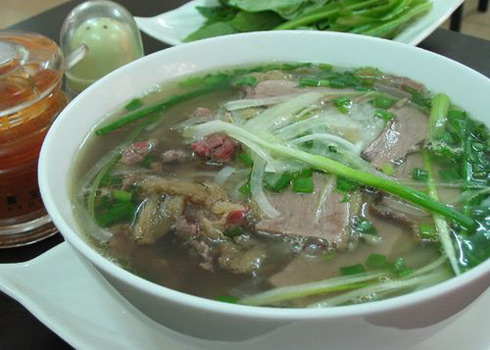 Phở Việt, gỏi cuốn vào top 50 món ngon thế giới