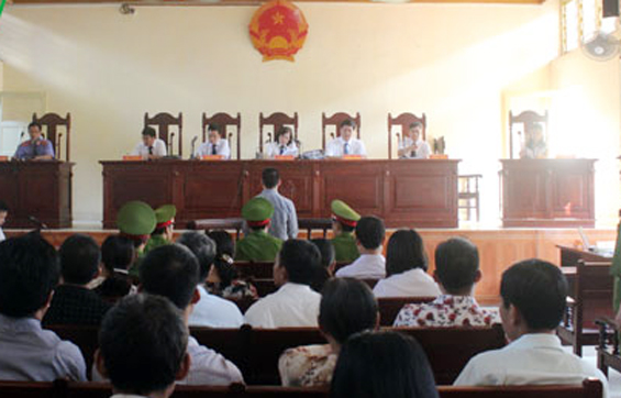 Đề nghị tuyên hủy 2 bản án “tồn” của ông Nguyễn Thanh Chấn