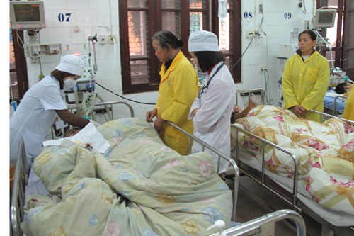 Đón Tết trong tình yêu thương, đầm ấm, sẻ chia