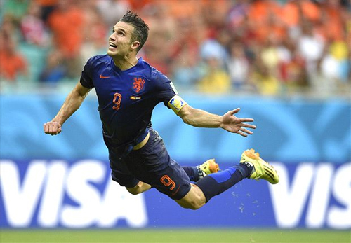 Van Persie: Van Gaal đã đoán trước cách chơi của Tây Ban Nha