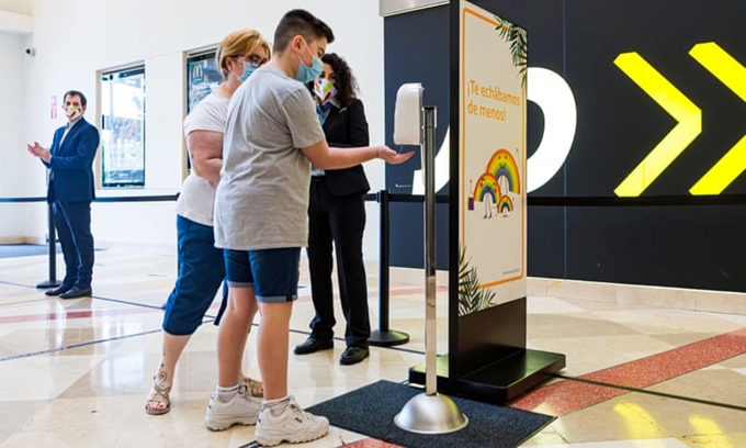 Thế giới có thêm gần 126.000 ca nhiễm trong 24 giờ qua