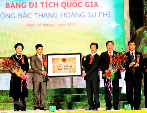 Ruộng bậc thang Hoàng Su Phì đón nhận Bằng Di tích Quốc gia