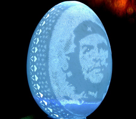 Chiêm ngưỡng tác phẩm điêu khắc trên vỏ trứng