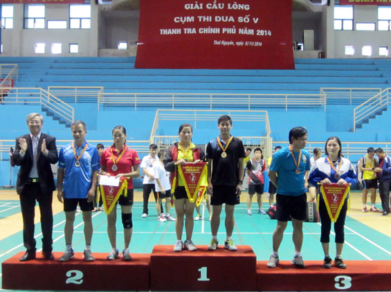 Giao lưu cầu lông cụm thi đua số V Thanh tra Chính phủ