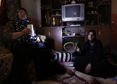 Iraq thiếu điện, bộ trưởng từ chức