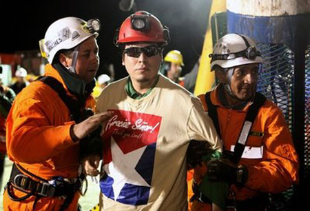 Hầu hết các thợ mỏ Chile được trở về nhà