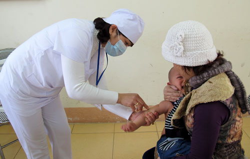 Chủ động ứng phó với dịch sởi