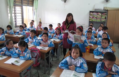 Giải bài toán giữ chuẩn và nâng chuẩn ở các trường