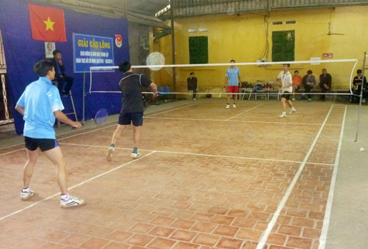 Phú Bình: Trên 100 VĐV tham dự giải Cầu lông