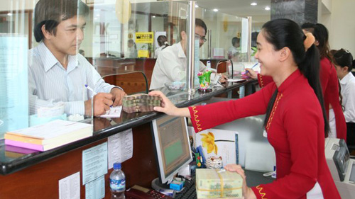 Vay tiêu dùng, lãi suất vẫn lên đến …25%/năm