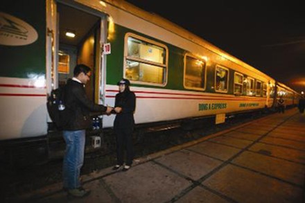 Áp Tết Quý Tỵ - 2013: Vé tàu còn nhiều