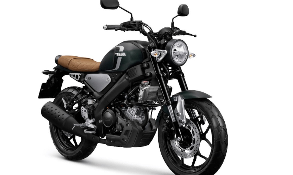 Yamaha XSR155 2021 mới nhất nhập khẩu về Việt Nam được phân phối với giá 77,8 triệu đồng.