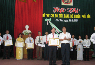 Phổ Yên: Thi Bí thư chi bộ giỏi năm 2008