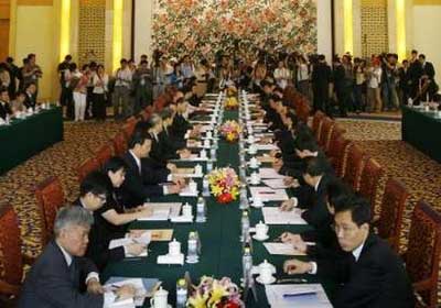 Trung Quốc, Đài Loan nhất trí mở các chuyến bay trực tiếp