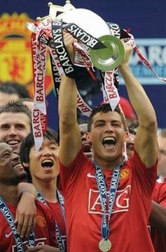 Real Madrid vung 100 triệu bảng để mua C.Ronaldo!