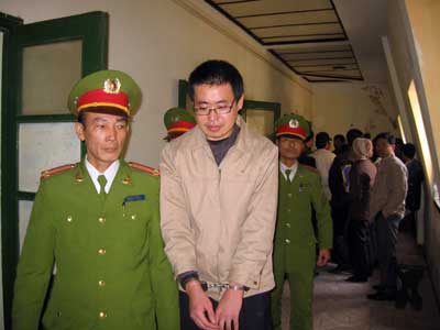 Án chung thân cho kẻ đốt xác người yêu 