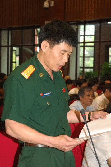 Đề nghị sửa đổi quy định về hỗ trợ nhà ở, đất ở cho sỹ quan quân đội