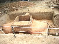 Tìm thấy lò nung ngói thế kỷ 17, 18 ở miếu Đồng Cổ