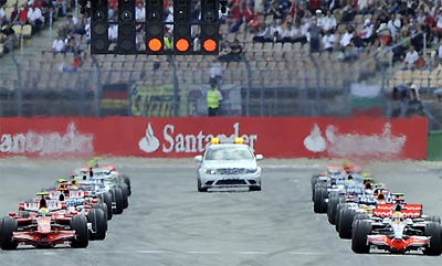 FIA hoãn triển khai luật F1 mới