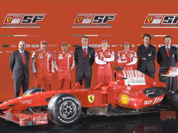 F60 cùng Ferrari chinh phục thế giới 