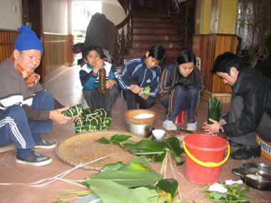 Người Văn Hán ăn Tết lại