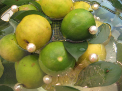 Tẩy trắng nhanh có thể gây teo da 